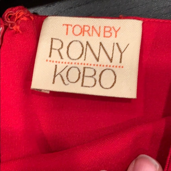 TORN BY RONNY KOBO - red dress with mesh slits - Picture 4 of 5